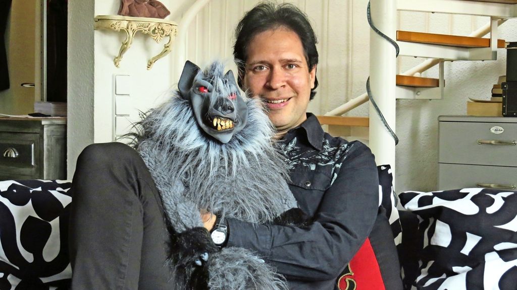 Oliver Klein feiert Bühnenjubiläum: Der Comedian mit  der Werwolfpuppe
