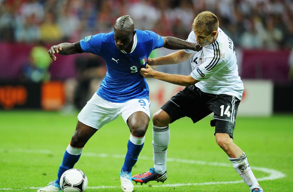 EM 2012: Badstuber im Halbfinale gegen Italiens Balotelli