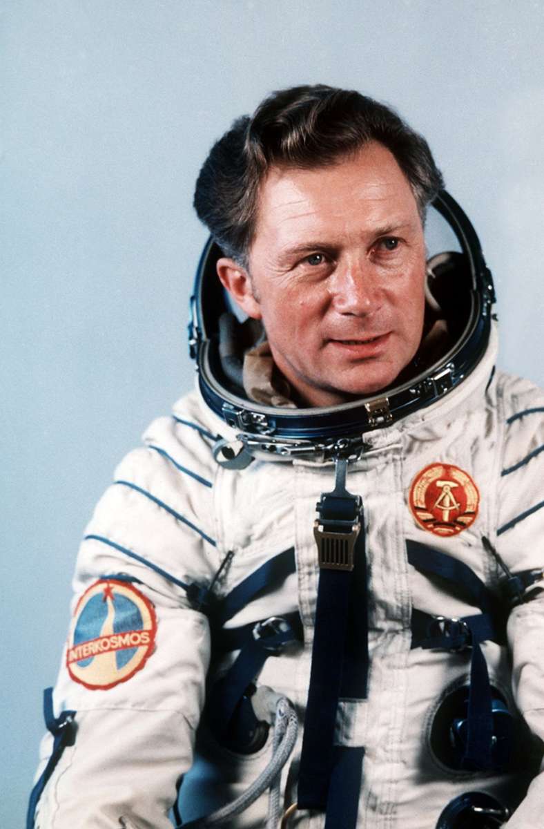 Sigmund Jähn war als Kosmonaut der erste Deutsche, der 1978 mit einer Sojus-Kapsel ins All und zur Raumstation MIR flog. Der ehemalige DDR-Raumfahrer starb im September 2019 im Alter von 82 Jahren.