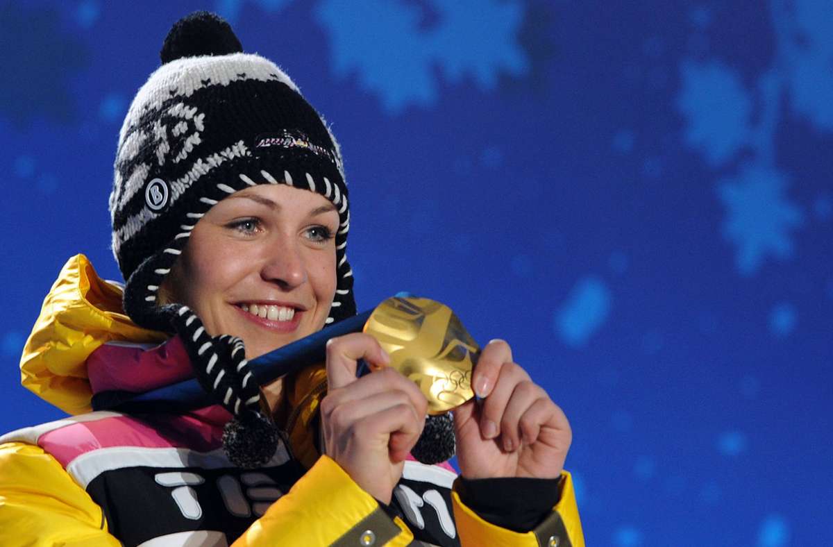 Magdalena Neuner verließ Vancouver sogar als Doppel-Olympiasiegerin – denn sie schnappte sich 2010 auch im Massenstart über 12,5 km die Goldmedaille.