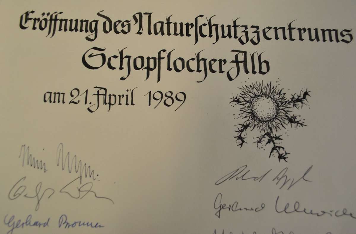 Besonderer Anlass für einen Eintrag: die Eröffnung des Naturschutzzentrums Schopflocher Alb 1989