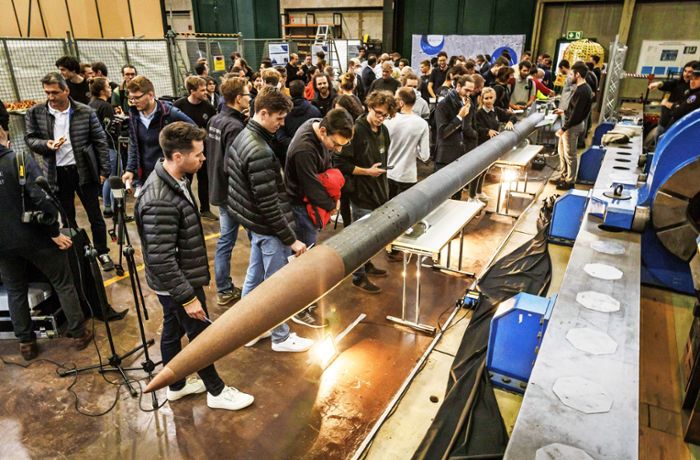Uni Stuttgart: Studenten bauen ihre eigene Rakete