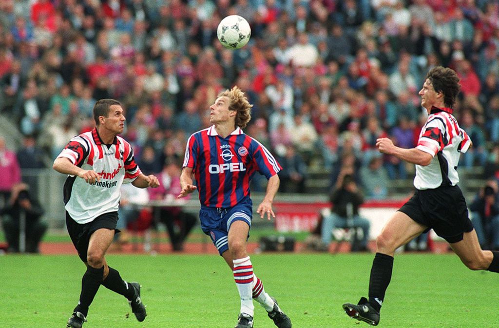Nach seiner Zeit beim VfB Stuttgart wechselte Klinsmann ins Ausland: Inter Mailand, AS Monaco und Tottenham waren seine Stationen, ehe es ihn zum FC Bayern zog.