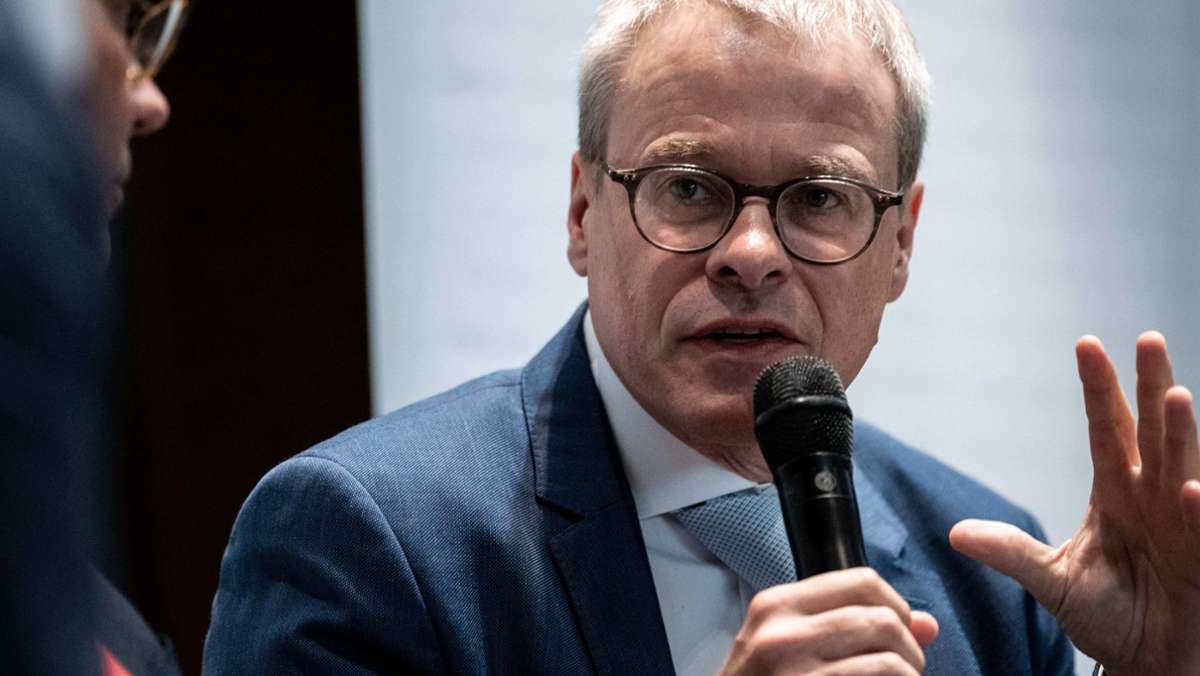 Watzke als Nachfolger im Gespräch: Medien: Peters tritt als DFL-Aufsichtsratschef zurück