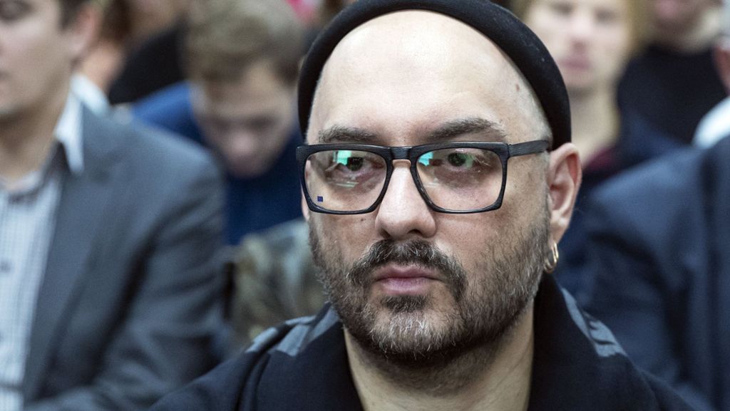 Die russische Regierung wirft Kirill Serebrennikow Veruntreuung vor, Kritiker halten den Prozess für inszeniert. Trotz Hausarrest in Moskau arbeitet der liberale Künstler weiter – unter anderem für die Stuttgarter Oper. 