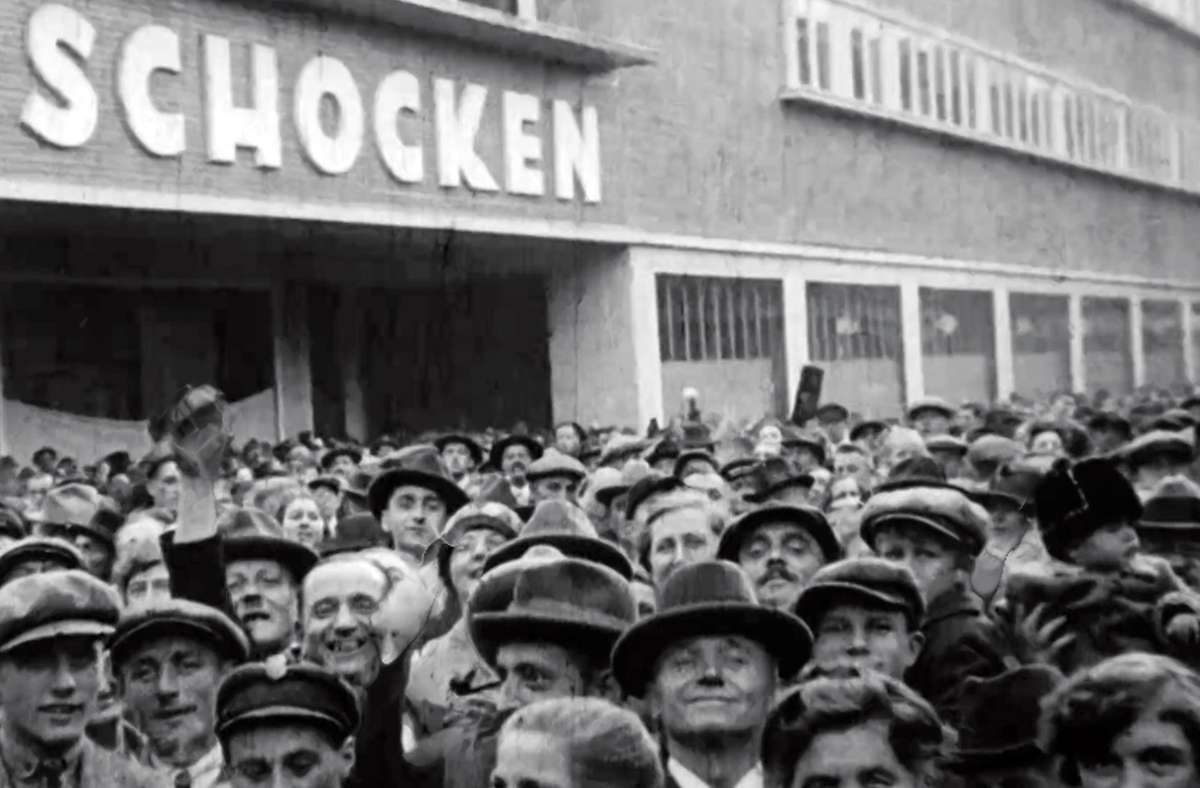 Andrang der Massen bei der Eröffnung in Nürnberg im Oktober 1926