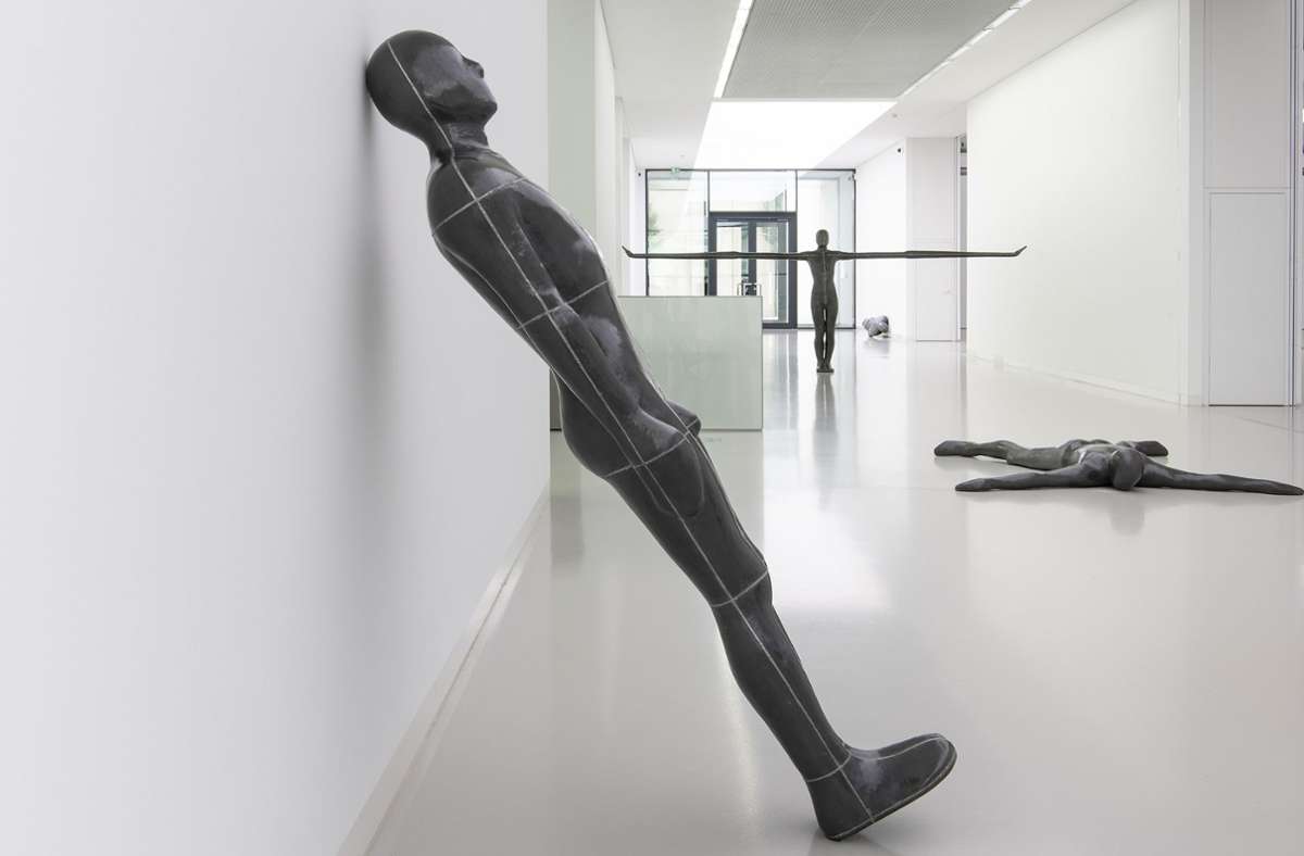 Ins Leben gestellt: „Learning to Be“ hat Antony Gormley die Skulptur genannt, die nun im Schauwerk Sindelfingen zu sehen ist.