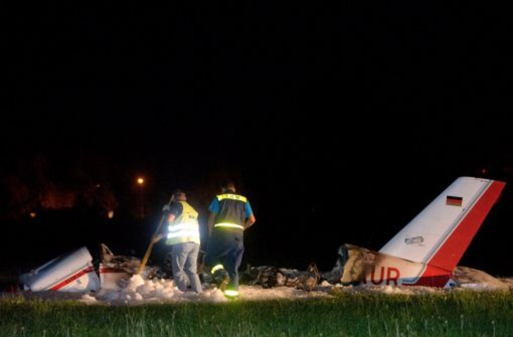 Auf einem Flugplatz in Konstanz ist ein Kleinflugzeug abgestürzt. Foto: dpa