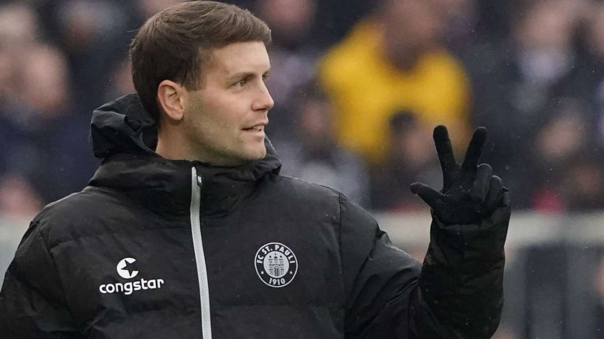 FC St. Pauli: Fabian Hürzeler bleibt Trainer beim erfolgreichen Zweitligisten