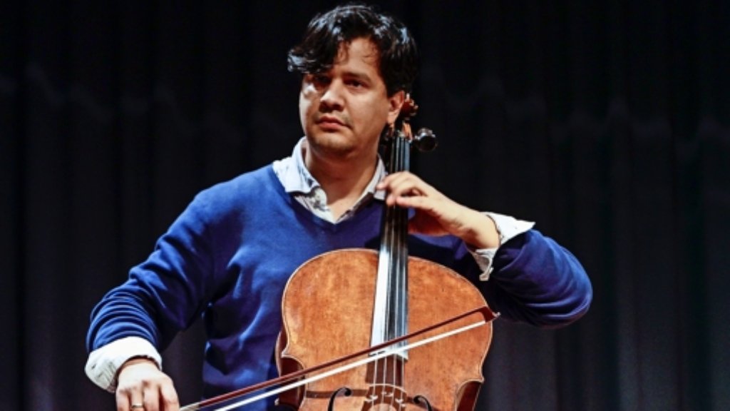 Rutesheim: Wenn der Bogen auf  Cellosaiten tanzt