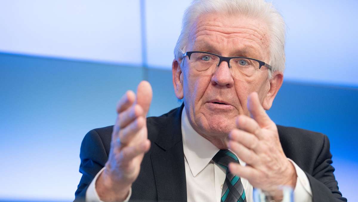  Für den kommenden Montag sind in Baden-Württemberg weitere Lockerungen geplant. Winfried Kretschmann sieht diese nun aber in Gefahr, wie der Ministerpräsident in der ZDF-Sendung „Markus Lanz“ mitteilt. 