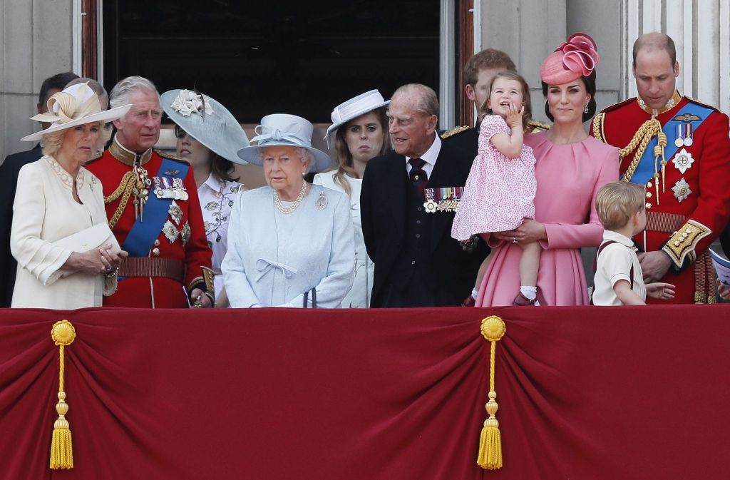 Die royale Familie auf dem Balkon des Buckingham Palasts.