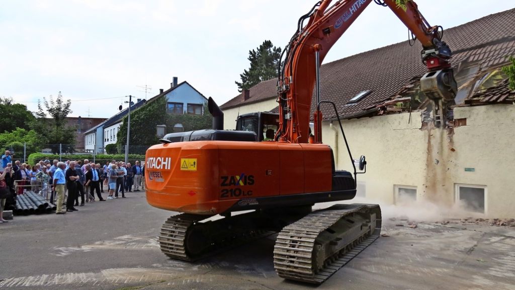 Schul- und Mehrzweckturnhalle in Uhlbach: Startschuss für den Hallen-Neubau
