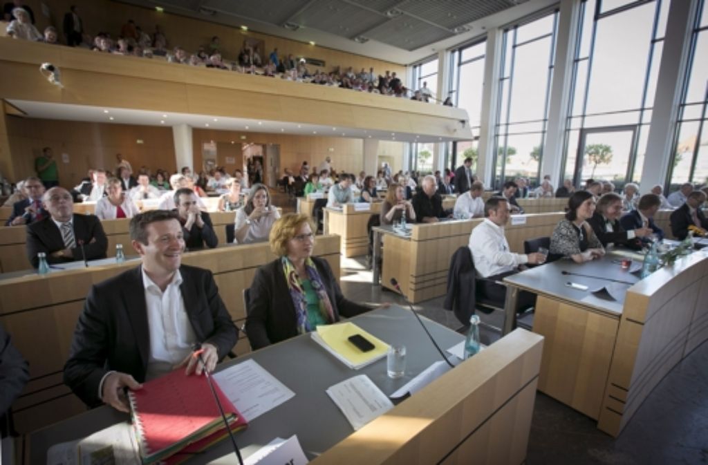Öffentliche Sitzung im Stuttgarter Gemeinderat. Foto: Michael Steinert