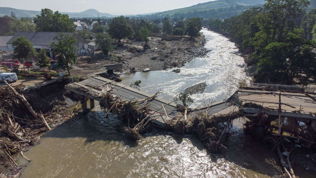  Die Flutkatastrophe Mitte Juli hat bislang für Versicherungsschäden von rund sieben Milliarden Euro gesorgt. Damit liegen die Schäden deutlich über den Erwartungen. 