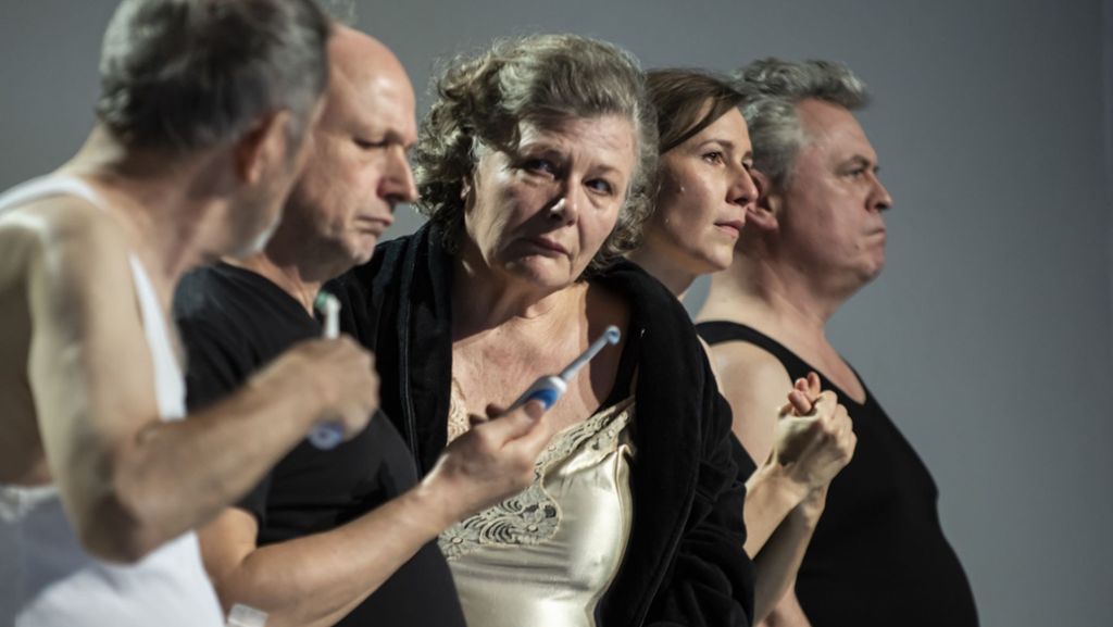 „Die Abweichungen“ von Clemens Setz im Stuttgarter Kammertheater: Die Rache der toten Putzfrau