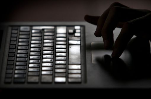 Unbekannte Täter versuchen auf Computer zuzugreifen (Symbolbild). Foto: dpa