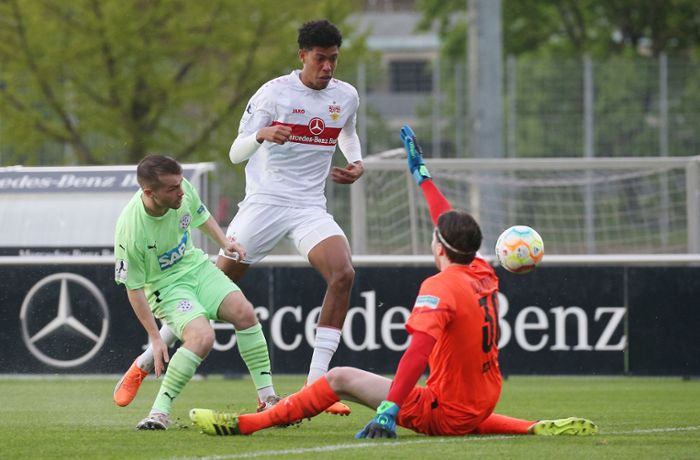 Fußball-Regionalliga: Dritter Sieg in Folge für den VfB II