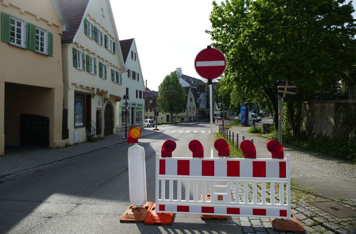 Die Durchfahrt der Glemsgaustraße in Richtung Löwenmarkt ist in den nächsten Wochen nicht möglich. Foto: Uli Nagel