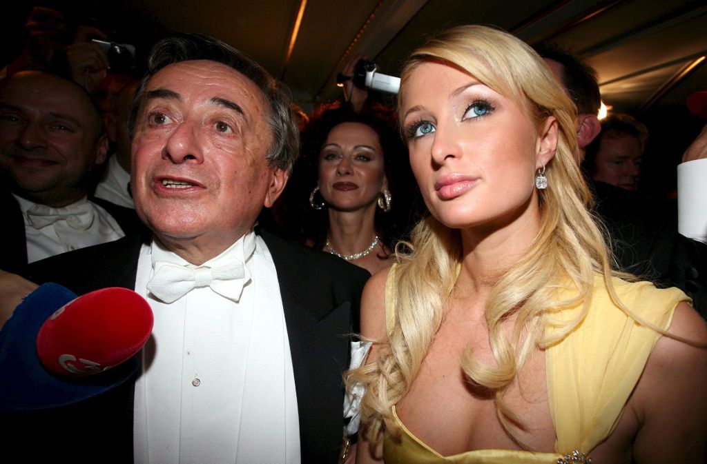 2007 holte Richard „Mörtel“ Lugner Hotelerbin Paris Hilton zum Wiener Opernball.