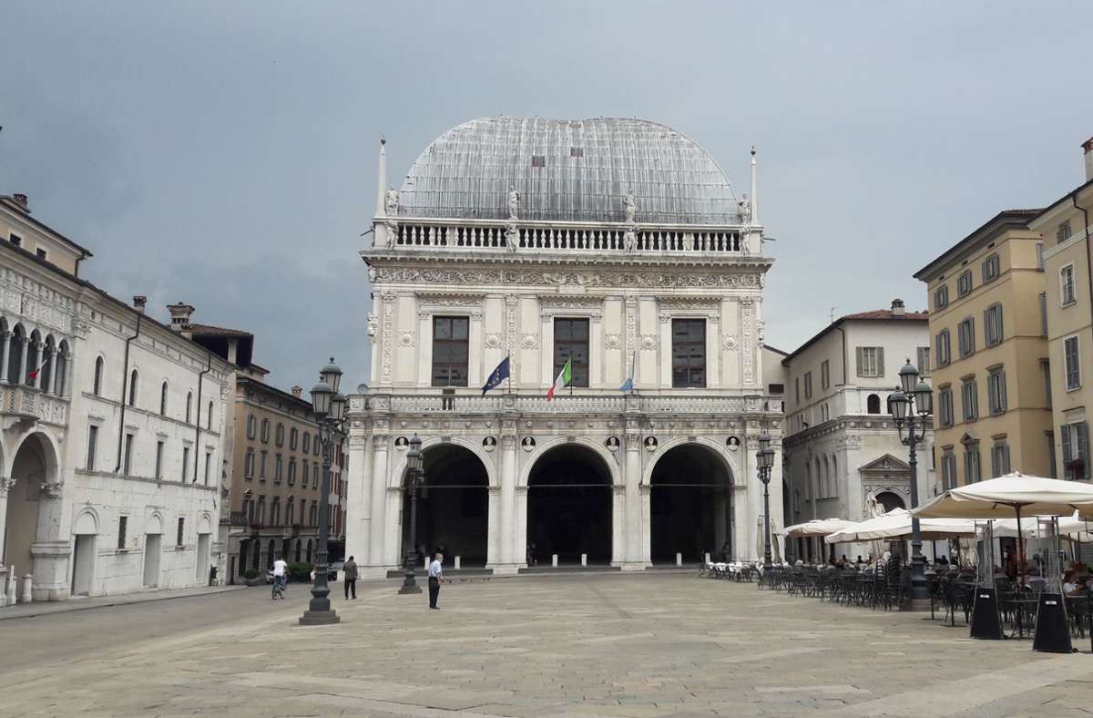 Brescia: Der Palazzo della Loggia, zwischen 1492 und 1570 erbaut, als Sitz der Stadtverwaltung