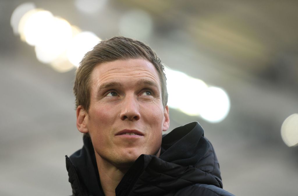 Der Trainer Hannes Wolf kennt sich sowohl beim VfB als auch beim HSV aus.