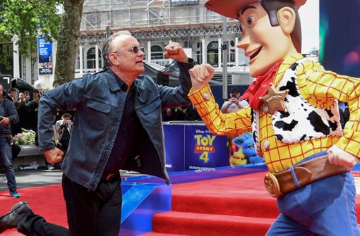 Tom Hanks und Woody der Cowboy bei der Europa-Premiere von „Toy Story 4“ Foto: Getty Images