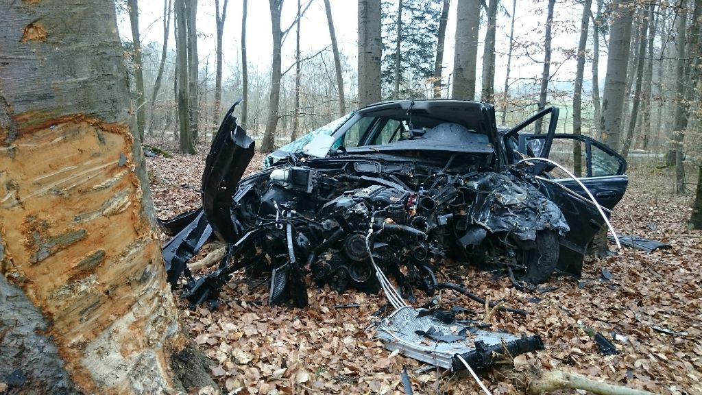 Rutesheim: BMW-Fahrer tödlich verunglückt