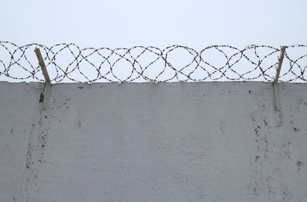 Zäune, Grenzen, Mauern bestimmen das Bild der globalisierten Welt. In unserer Bildergalerie können Sie sich durch eine kleine Kulturgeschichte der Mauer klicken. Foto: Adobe Stock