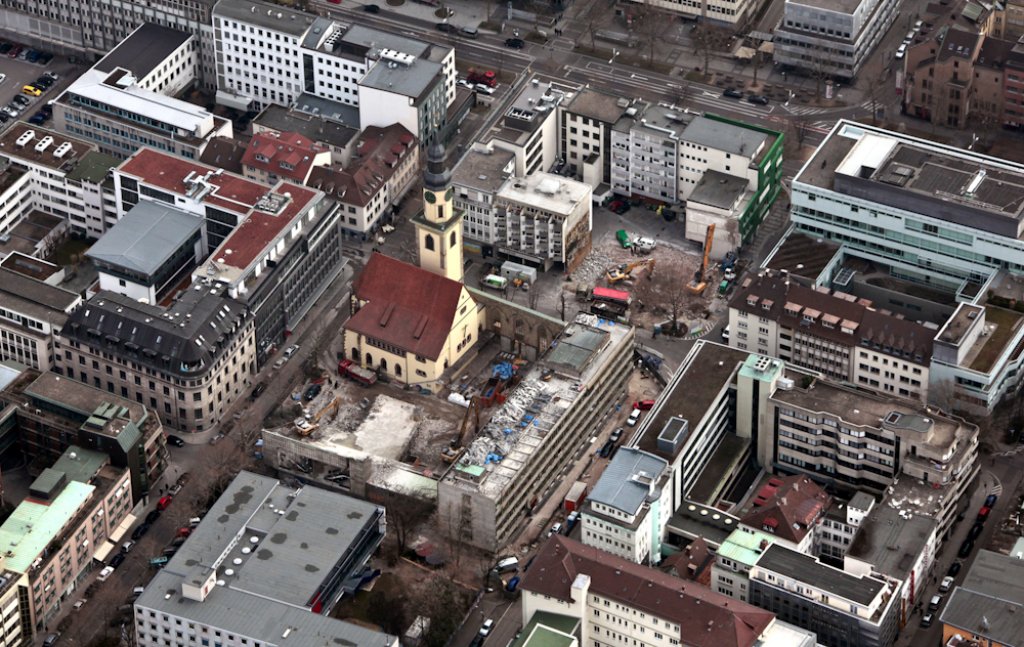 Aktuelle Luftbildaufnahmen von einigen Baustellen in der Stuttgarter Innenstadt: Hauptbahnhof, Bundesbahndirektion, IHK, Hospitalhof und Gerberviertel.