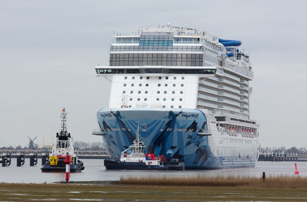 Das neue Mega-Kreuzfahrtschiff der Norwegian Cruise Line, die Norwegian Bliss. Foto: dpa