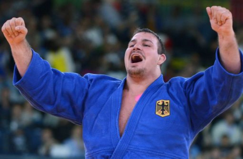 Die Freude ist riesengroß: Bei seiner dritten Olympia-Teilnahme holt Judoka Andreas Tölzer ...