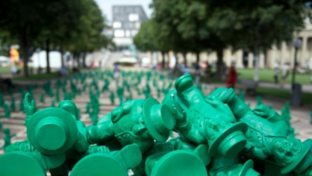 25 Jahre Wiedervereinigung: „Einheitsmännchen“ auf dem Stuttgarter Schlossplatz