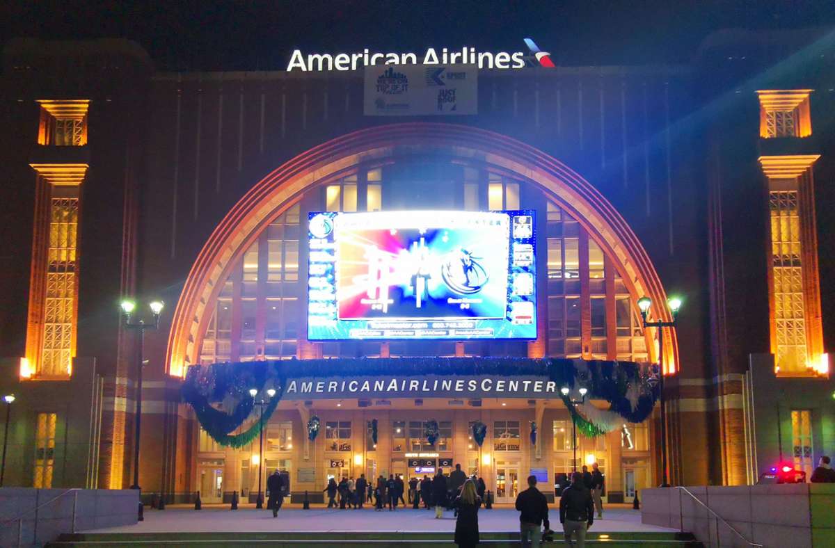 In Dallas war der VfB am Mittwoch bei den Mavericks zu Gast – im American Airlines Center.