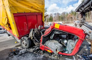 Schwere Unfälle sorgen für Stau-Chaos