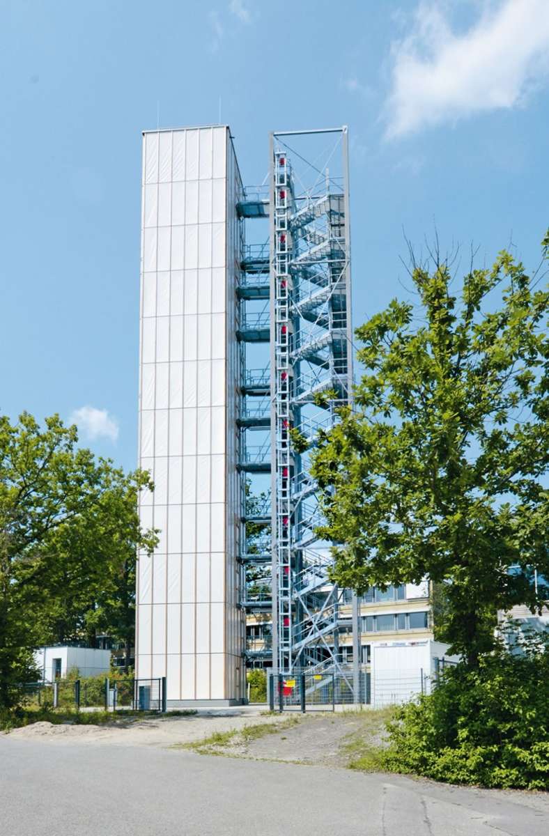 Leichtbau: Demonstrator-Hochhaus, Stuttgart, Beispiel für adaptives Bauen