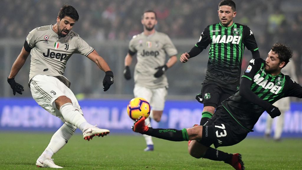  Die italienische Presse huldigt dem Ex-Stuttgarter Sami Khedira nach dem Erfolg von Juventus Turin gegen US Sassuolo. „Khedira ist Juves bester Stürmer“, schreibt der „Corriere dello Sport“. 