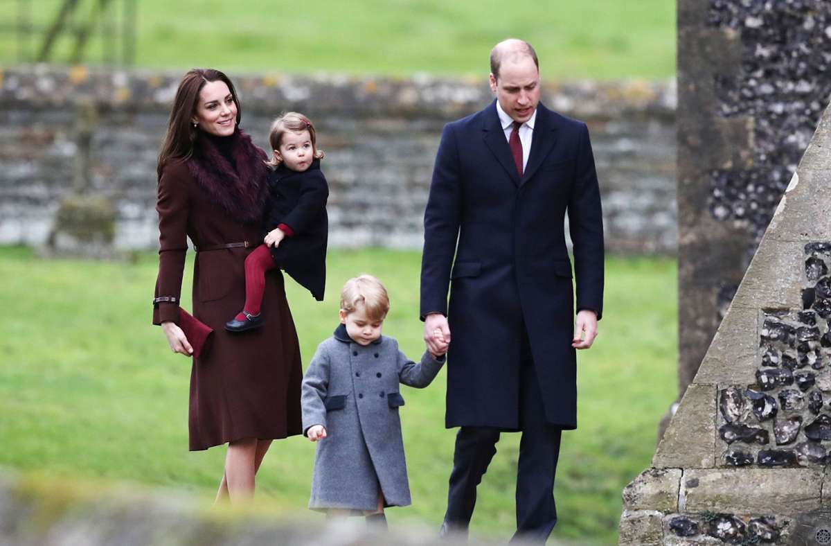 2016: Herzogin Kate, Prinzessin Charlotte, Prinz George und Prinz William (von links)