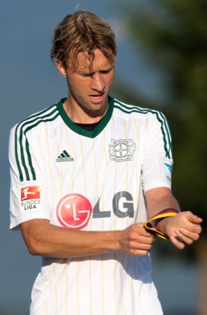 Bei Bayer Leverkusen hat weiterhin Simon Rolfes das Wort.