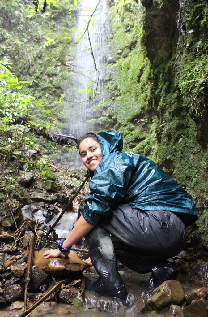 Teresa Camacho Badani auf einer Expedition im bolivianischen Urwald. Badani arbeitet am Naturkundemuseum Alcide d’Orbigny in Bolivien.