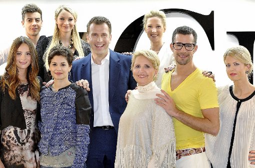 Der Cast von Verbotene Liebe - droht doch nicht das komplette Aus für die Dauerbrenner-Soap? Foto: ARD/Anja Glitsch