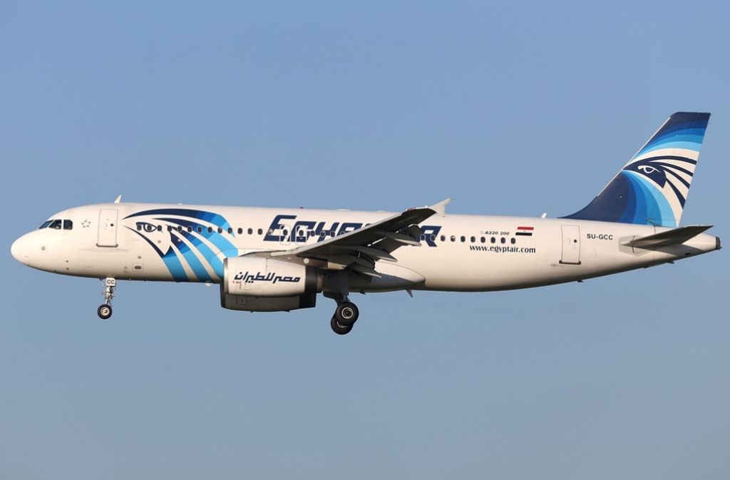 Ein Flugzeug der Linie Egypt Air ist vom Radar verschwunden.