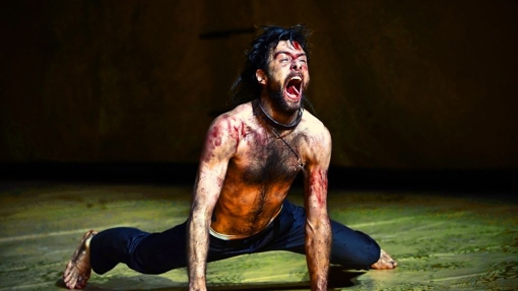 Stuttgarter Schauspiel zeigt „Tartuffe“: Das Drama mit der Sinnsuche
