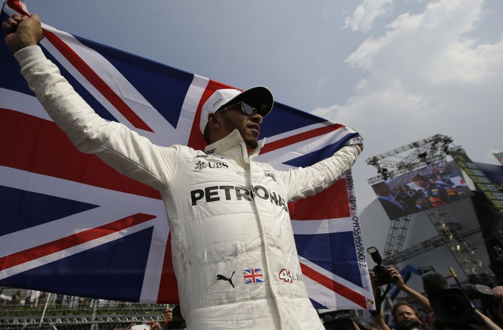 Mercedes-Pilot Lewis Hamilton ist zum vierten Mal nach 2008, 2014 und 2015 Formel-1-Weltmeister.