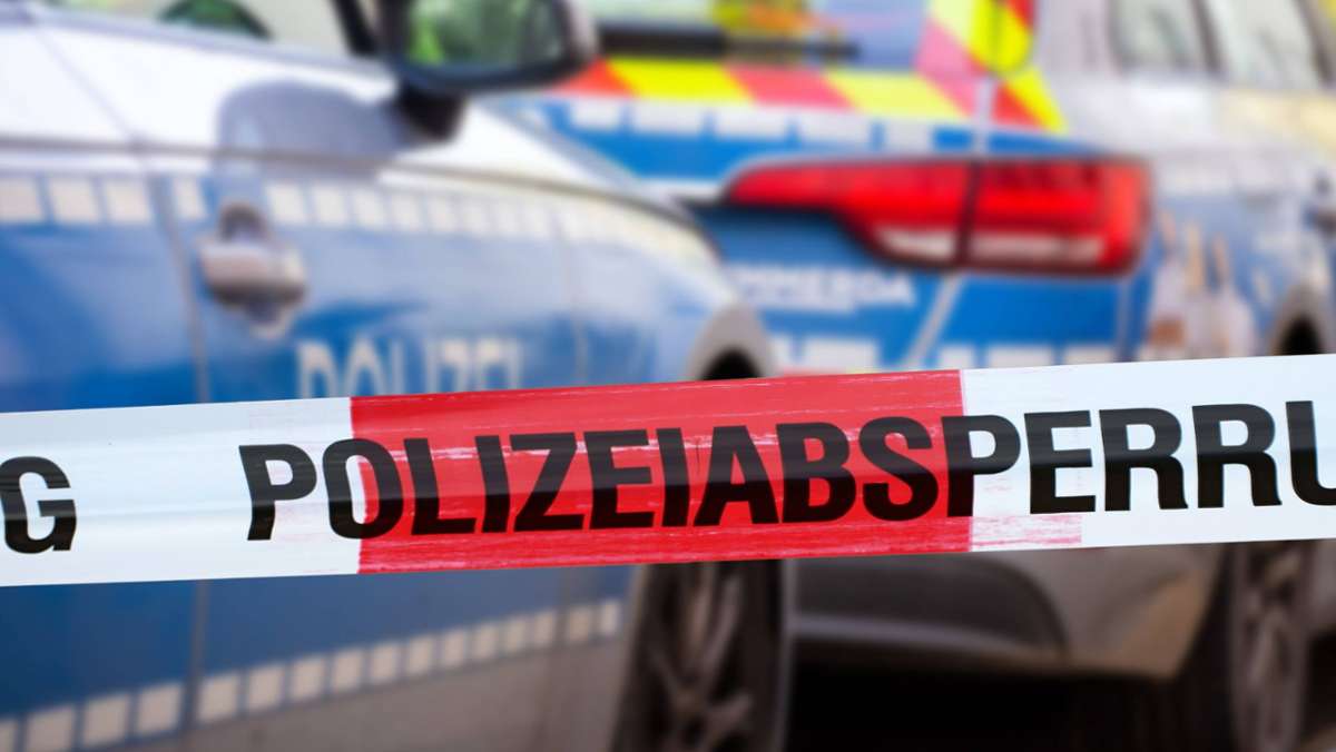 Mehrfamilienhaus  in Chemnitz: Ein Toter und zwei Schwerverletzte nach nächtlichem Streit