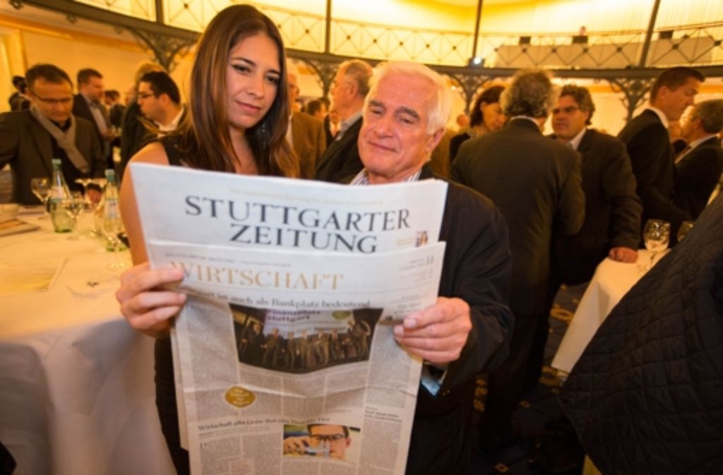 Im Anschluss an die Diskussion gab es dann die druckfrische Stuttgarter Zeitung zu lesen.