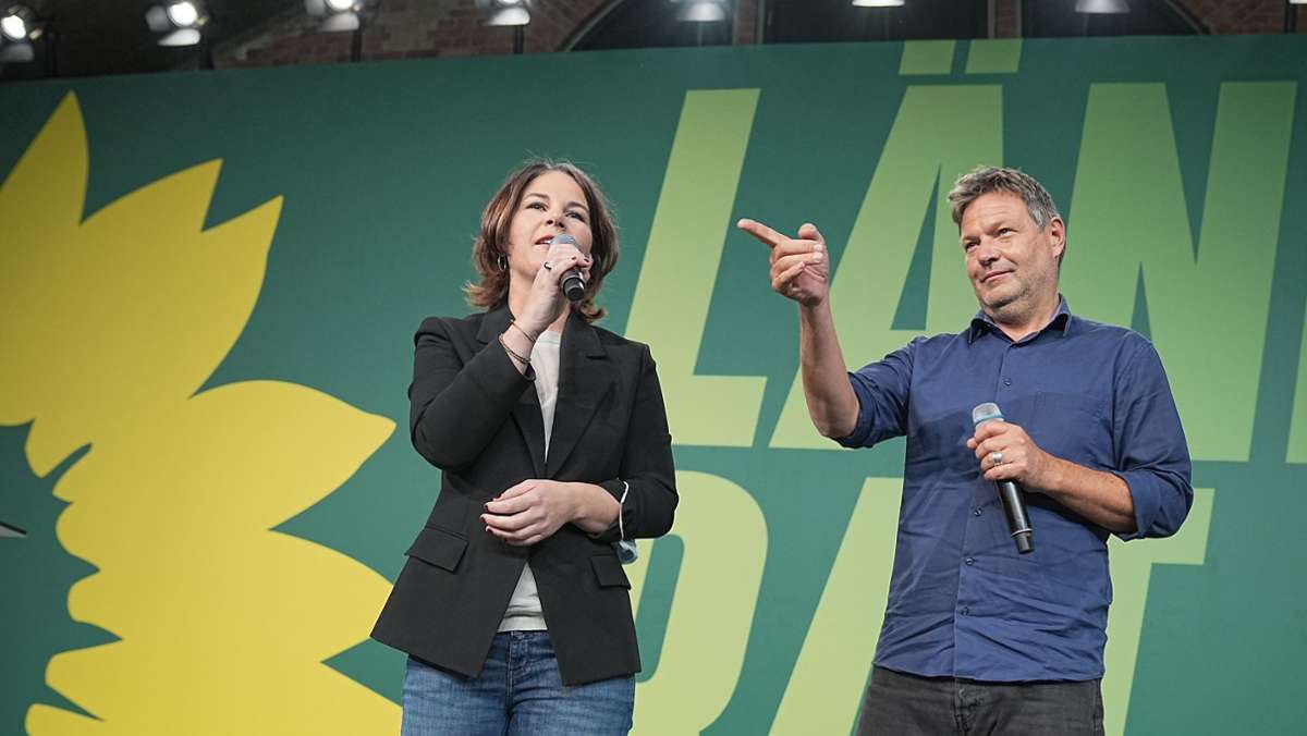 Parteitag der Grünen: Grüne stimmen für Koalitionsverhandlungen mit SPD und FDP