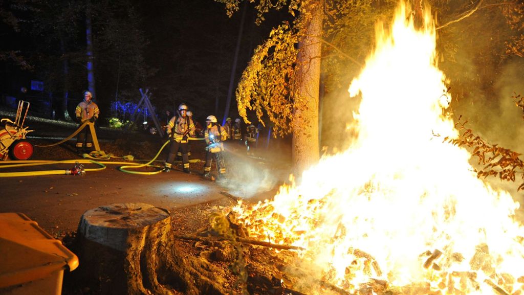 Brände in Fellbach: Spekulationen  über mögliche „Feuerteufel“