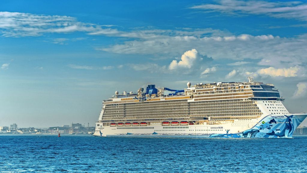  Der Kreuzfahrtmarkt wird immer spezieller. Die neue „Mein Schiff 1“, mit der die Reederei Tui Cruises zehnjähriges Bestehen feiert, legt etwa den Schwerpunkt auf Sport und Gesundheit. 