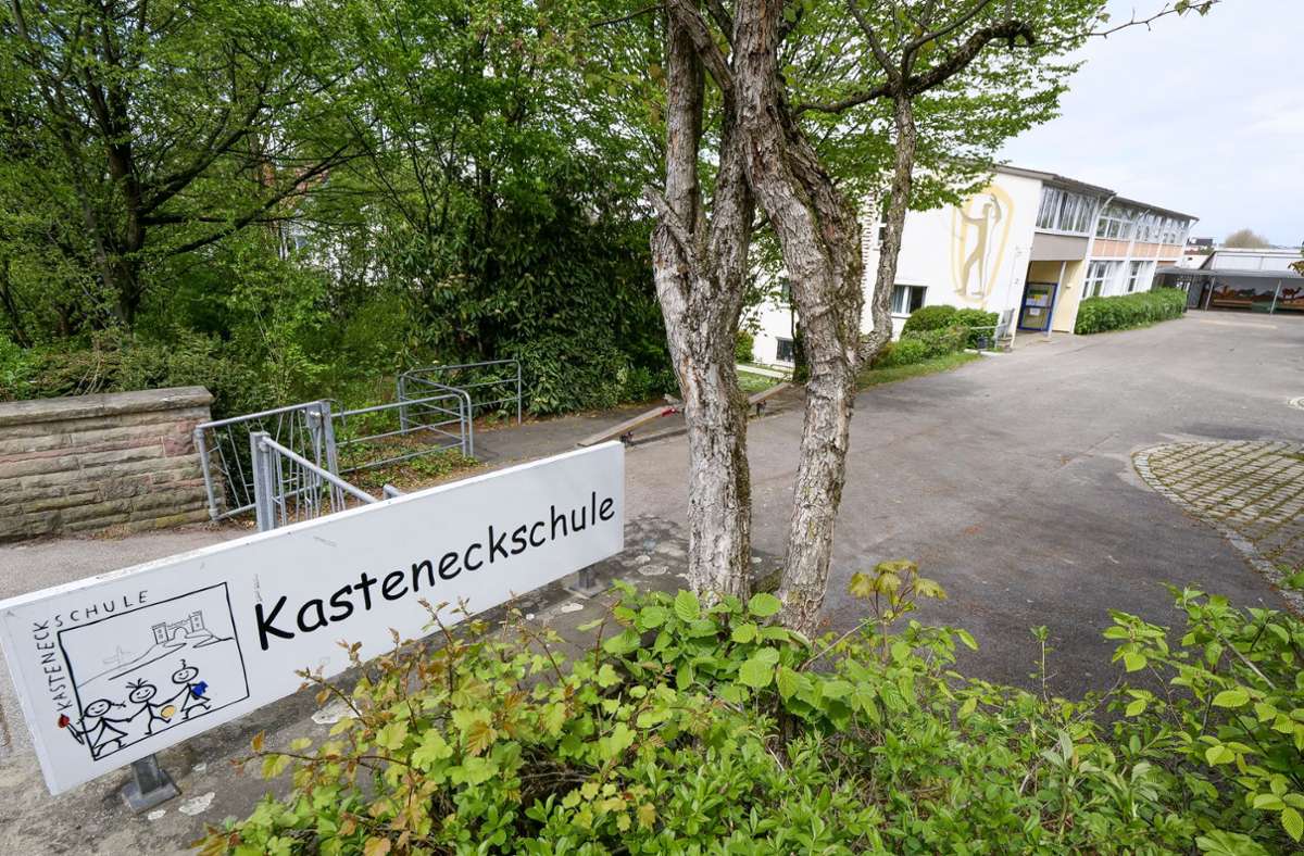 Die Kasteneckschule steht im Ortsteil Heutingsheim.